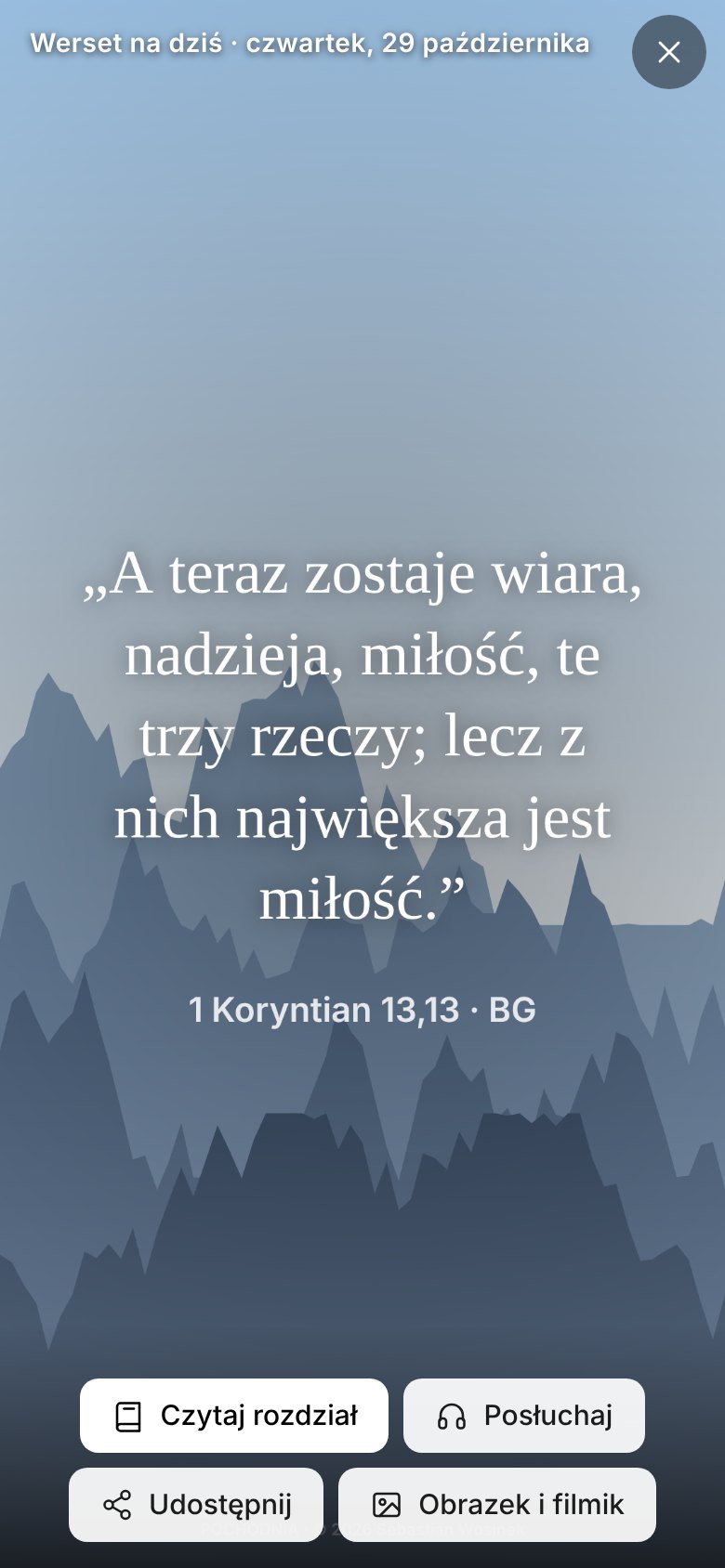 Karta z wersetem dnia na całym ekranie telefonu
